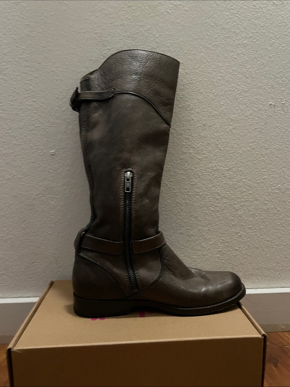 Frye Women’s Dark Brown Leather Boots
